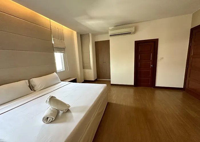Calypzo 2 Ratchada 20 Bangkok